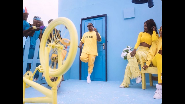 Olamide – Greenlight ( Video )