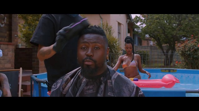 VIDEO: Stilo Magolide ft. Kwesta – Madoko