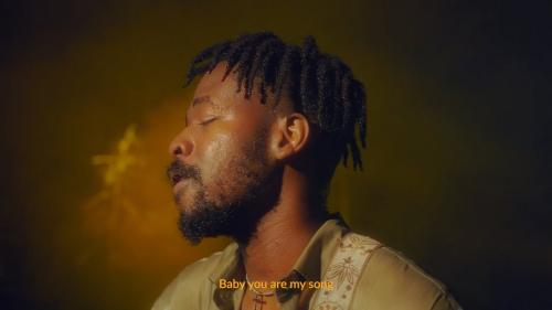 VIDEO: Johnny Drille – Bad Dancer